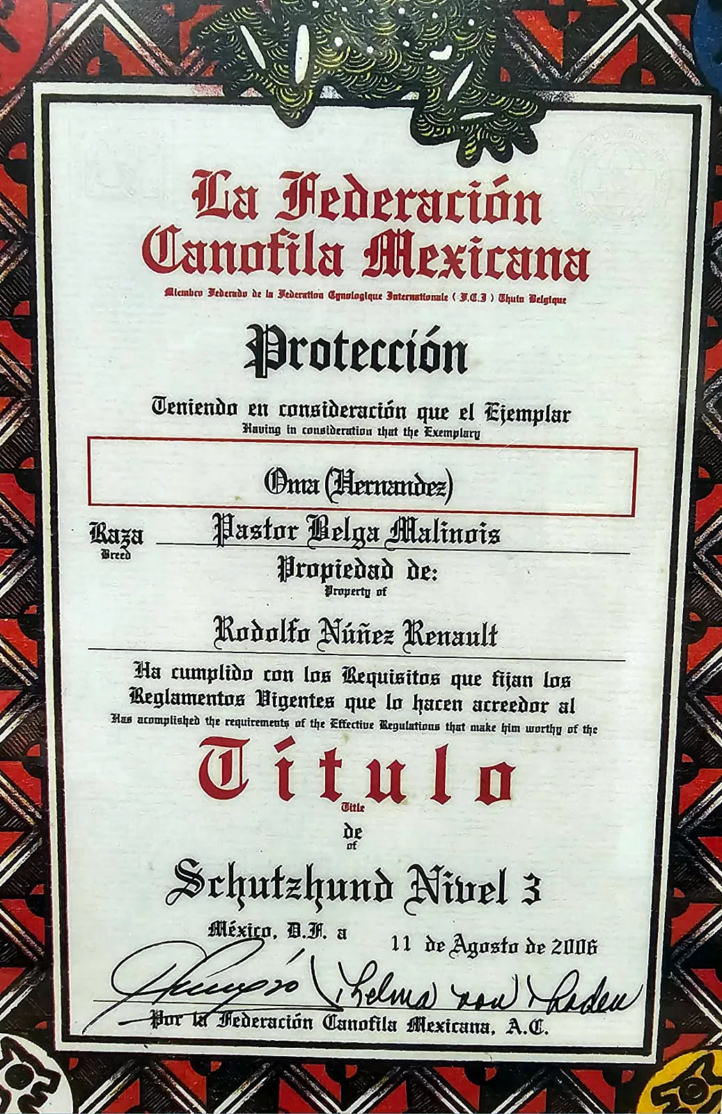Título de Oma: Schutzhund Nivel 3.